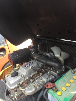 TOYOTA 7FD25 เครื่องดีเซล เกียร์ธรรมดา เสาสูง3เมตร  สนใจติดต่อ083-062-0223(ปอน)