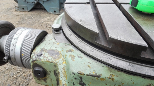 หัวแบ่งโรตารี่ 16” นิ้ว ของยุโรป หัวแบ่งโรตารี่ 16” นิ้ว ของยุโรป