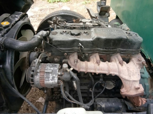 ขาย 6ล้อ isuzu 115แรง เกียร์สั้น