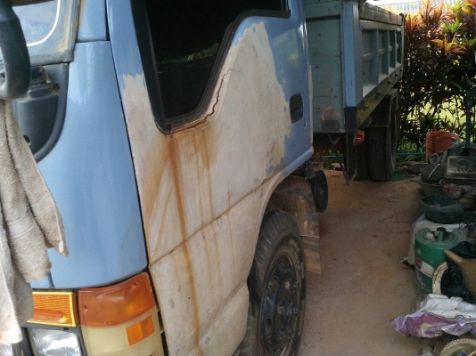 ขาย 6ล้อดั้ม isuzu NPR 120แรง ฝากขาย