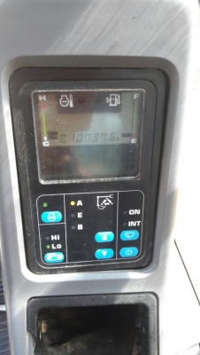 ขาย แบ็คโฮ Pc200-7 1หมื่น ชม. เล่มพร้อม