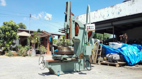 เครื่องกระทุ้งร่องลิ่มญี่ปุ่น HIRAO 12&rdquo;(300mm) หัวเอียงปรับองศา หัวแบ่ง 500 mm โต้ะ 700x1000 สดนอก