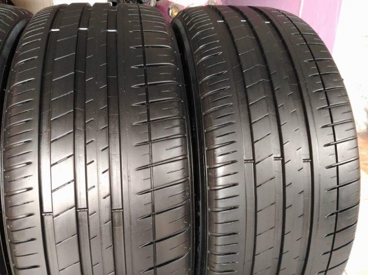 ยาง\% คัดสภาพ Michelin Pilot Sport 3 235 45 18 ผลิตปี 2017 ยางสวย ดอกหนาๆ ขายถูก ทั้งชุด 8800.- *** ยาง\% คัดสภาพ Michelin Pilot Sport 3 235 45 18 ผลิตปี 2017 ยางสวย ดอกหนาๆ ขายถูก ทั้งชุด 8800.- ***