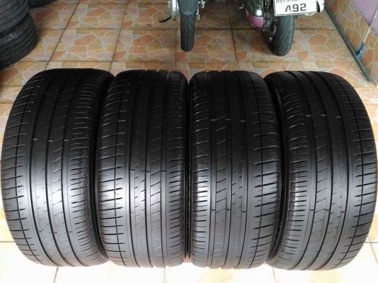 ยาง\% คัดสภาพ Michelin Pilot Sport 3 235 45 18 ผลิตปี 2017 ยางสวย ดอกหนาๆ ขายถูก ทั้งชุด 8800.- *** 
