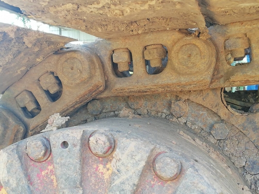 ขายรถแบคโฮ KOMATSU PC200-5 คอนโทนสั้น