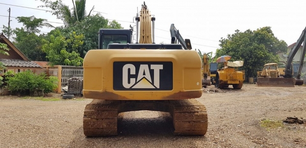 CATERPILLAR 320D CATERPILLAR 320D