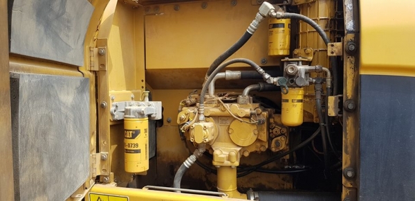 CATERPILLAR 320D CATERPILLAR 320D