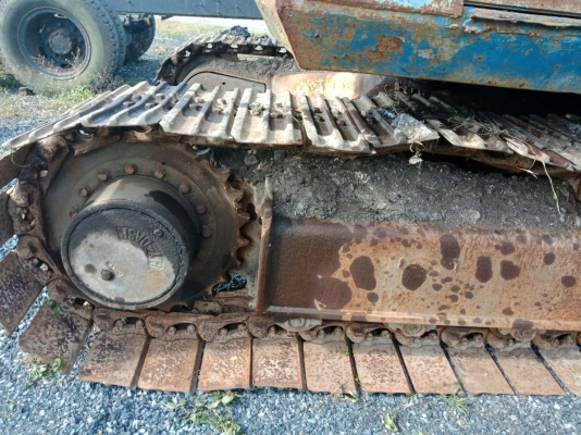 รถแบคโฮ Pc 100-3  ราคา 220,000 รถกทม.