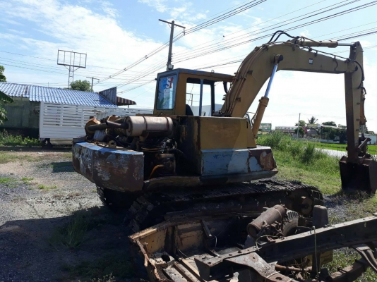รถแบคโฮ Pc 100-3  ราคา 220,000 รถกทม.