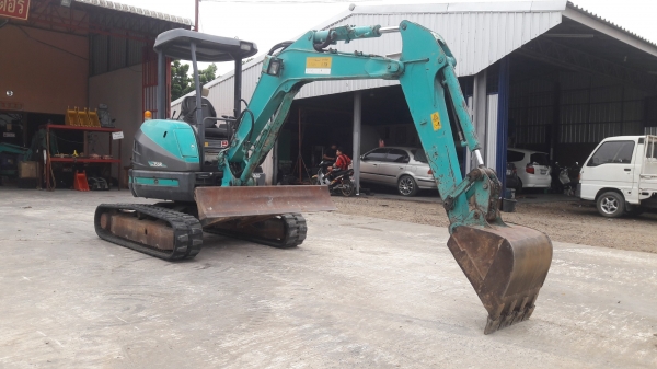 Kobelco SK35SR-3 เก่าญี่ปุ่น
