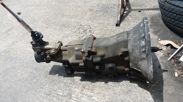 ขายเกียร์ Toyota 12R 5speed