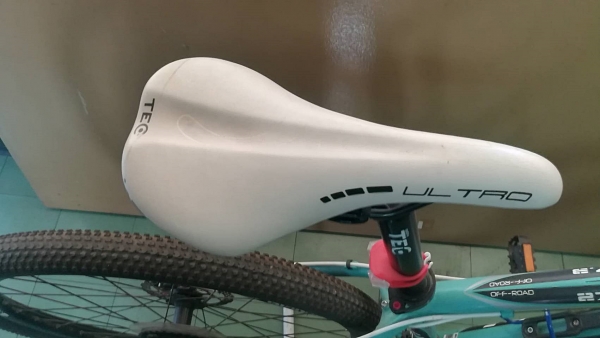 ขาย Bianchi Kuma  27.3  24 Speed  sizes 15"