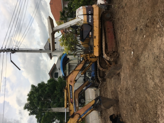 ขายแบคโฮKOMATSU
