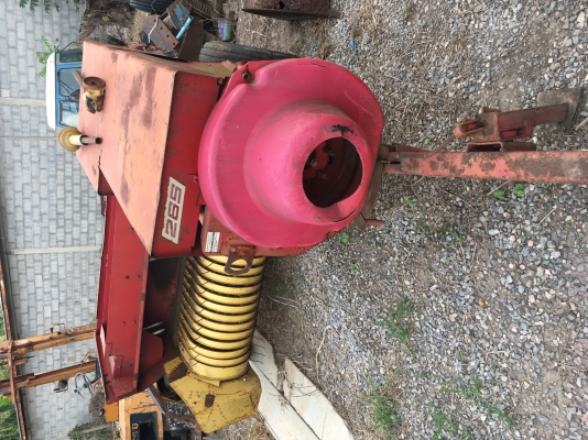 ขายเครื่องอัดฟางNew Holland