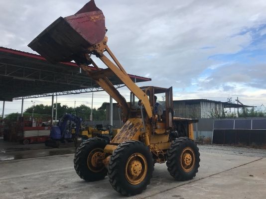 ขายรถตักTCMรุ่นSTD25นำเข้าญี่ปุ่นไม่เคยใช้งานในไทย เครื่องดีเซล4สูบ ขายตามสภาพขาย220000บาท 081-8302909 จิรโรจน์ Line  :  jiraroj2909