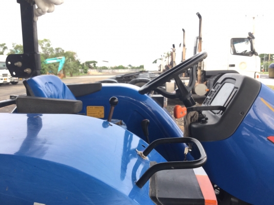 ขายรถไถ FORD NEWHOLLAND เครือง 75แรง 2,000ชั่วโมงทำงาน ปี59 รถสวย/สภาพดีพร้อมใช้งาน**เจ้าของขายเอง**
