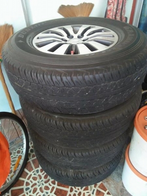 แม๊กนาวาร่า+255/70/16ปี12 ยกชุด6500บ.โทร.0879050181.ส่งได้ทั่วไทย