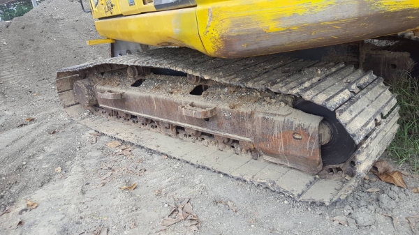 ขายรถแบคโฮ KOMATSU PC200-8 ขายรถแบคโฮ KOMATSU PC200-8