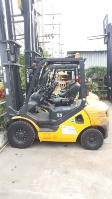 ขายรถ komatsu รุ่น 16 ขนาด 2.5 ตัน ดีเซล เกียร์ ออโต้