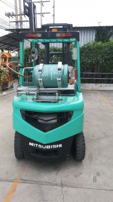 ขายรถ mitsubishi ขนาด 2.5 ตัน เบนซิล แก็ส เกียร์ ออโต้ ขายรถ mitsubishi ขนาด 2.5 ตัน เบนซิล แก็ส เกียร์ ออโต้