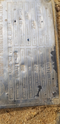 ถังบรรจุแก๊สใต้ดินขนาด 9999 ลิตรหรือ 5 ตันมือสอง ถังบรรจุแก๊สใต้ดินขนาด 9999 ลิตรหรือ 5 ตันมือสอง