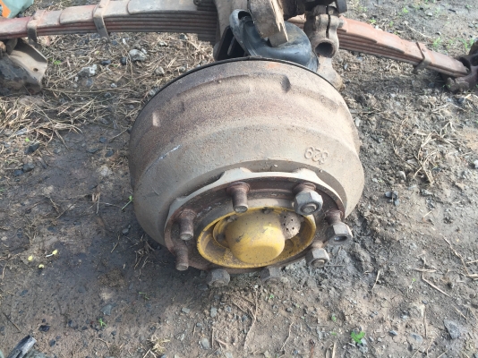 ขายเสื้อเพลาคารหน้า ISUZU 360 ราคา.25,000 สะภาพปรดลงจากรถ 360 พร้อมใช้ ตามสะภาพ ยางกับกระทะไม่มี สนใจโทร 081-3531946 ต่อ.บางนา &amp; ID-LINE สินค้าอยู่ อ นางรอง จ บุรีรัมย์