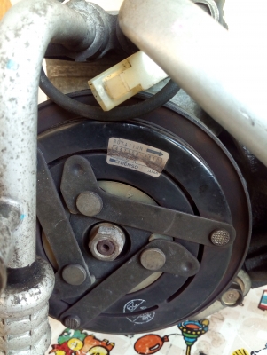 ขายคอมแอร์รถมิร่า