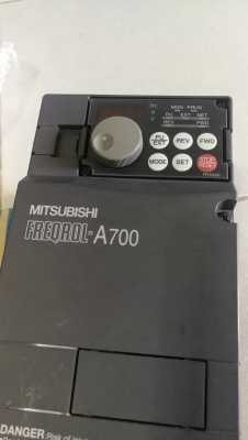 อินเวอร์เตอร์1แรง220vออก3สายมิตซูมือสองสถาพดี