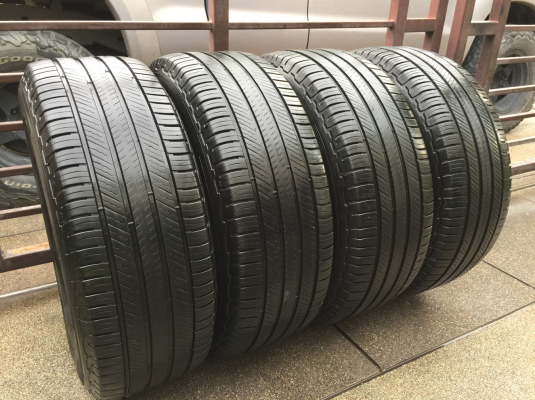 ยาง Michelin 265 65 17 ปลายปี16 ดอกเต็ม ใช้ยาว ราคาไม่แพง ยาง Michelin 265 65 17 ปลายปี16 ดอกเต็ม ใช้ยาว ราคาไม่แพง