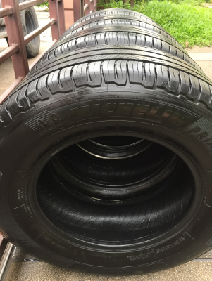 ยาง Michelin 265 65 17 ปลายปี16 ดอกเต็ม ใช้ยาว ราคาไม่แพง