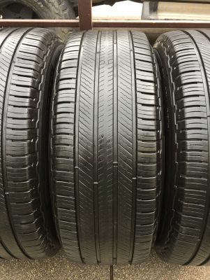 ยาง Michelin 265 65 17 ปลายปี16 ดอกเต็ม ใช้ยาว ราคาไม่แพง