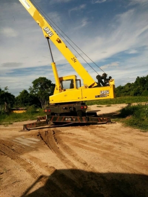 ขาย 980,000 รถเครน TADANO TL 250 M. 20 ต้น เล่มทะเบียน เครื่องดี ปั้มแรง ยางดี รถพร้อมใช้ รถอยู่ นคร