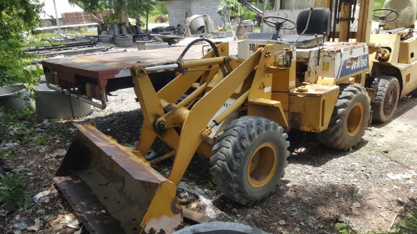 ขาย รถตัก KOMATSU WA30-2 รถใช้งานอยู่ ราคาคุยกันได้ครับ