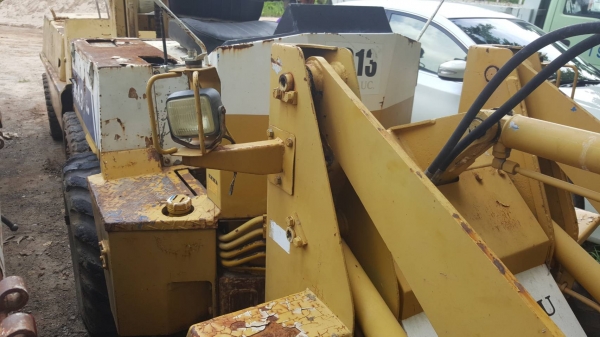 ขาย รถตัก KOMATSU WA30-2 รถใช้งานอยู่ ราคาคุยกันได้ครับ