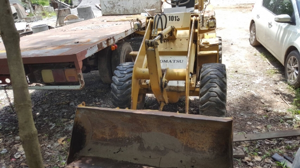 ขาย รถตัก KOMATSU WA30-2 รถใช้งานอยู่ ราคาคุยกันได้ครับ