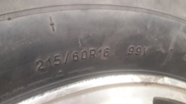 ขายแม็กพร้อมยาง ขอบ16 ครับ 3000ครับ ขายแม็กพร้อมยาง ขอบ16 ครับ 3000ครับ