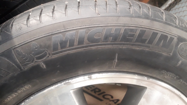 ขายแม็กพร้อมยาง ขอบ16 ครับ 3000ครับ ขายแม็กพร้อมยาง ขอบ16 ครับ 3000ครับ