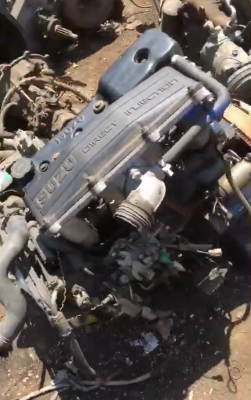 ขายเครื่อง Isuzu 4JA1  25000 บาท - 061-782-8785