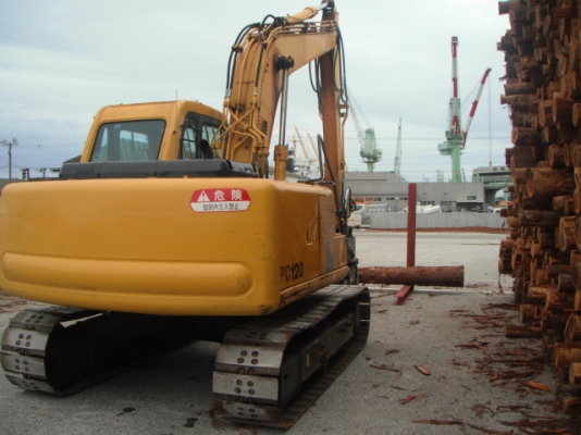KOMATSU รุ่น PC 120-6E KOMATSU รุ่น PC 120-6E