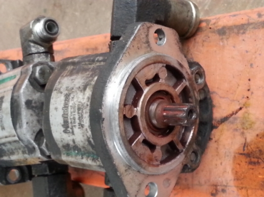 ขายปั๊มไฮดรอลิค