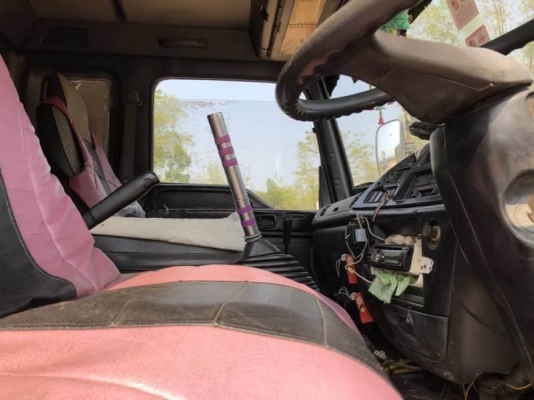 ขาย 1,180,000 บาท ISUZU DECA 270 แรง ปี 41 EURO 1 ตัวแรก (แม่ดั้ม 2 เพลา +ลูกดั้ม 2 คาน RCK ปี 38 ) เครื่องดี เกียร์ดี หัวบางเดิมภายในครบ (ไม่เคยทำสี) ยางดี คัสชีสวย เอกสารเล่มทะเบียน  รถอยู่ ปทุมธานี โทร 0610710295 ขาย 1,180,000 บาท ISUZU DECA 270 แรง ปี 41 EURO 1 ตัวแรก (แม่ดั้ม 2 เพลา +ลูกดั้ม 2 คาน RCK ปี 38 ) เครื่องดี เกียร์ดี หัวบางเดิมภายในครบ (ไม่เคยทำสี) ยางดี คัสชีสวย เอกสารเล่มทะเบียน  รถอยู่ ปทุมธานี โทร 0610710295