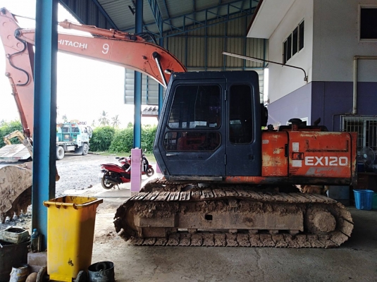 ขายด่วน HITASHI EX120-1สภาพสวยพร้อมลงงาน เครื่องปั้มดี โซ่ช่วงล่างดี เอกสารสัญญาซื้อขาย สนใจสอบถาม 093 0764943 คุณ ตั้ม