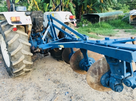 ขายฟอด3สูบ4x4เครื่องแน่นเกียดีเข้าง่ายมากๆคานคาราโร่หางcmt