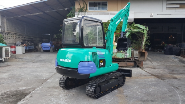 ขาย รถขุด KOMATSU รุ่น PC30-7 มือสองญี่ปุ่น แทรกเหล็ก สลัก บูทเอวแน่น 100\% หัวเก๋ง สวยพร้อมใช้งาน มือถือ 0818753444 ขาย รถขุด KOMATSU รุ่น PC30-7 มือสองญี่ปุ่น แทรกเหล็ก สลัก บูทเอวแน่น 100\% หัวเก๋ง สวยพร้อมใช้งาน มือถือ 0818753444
