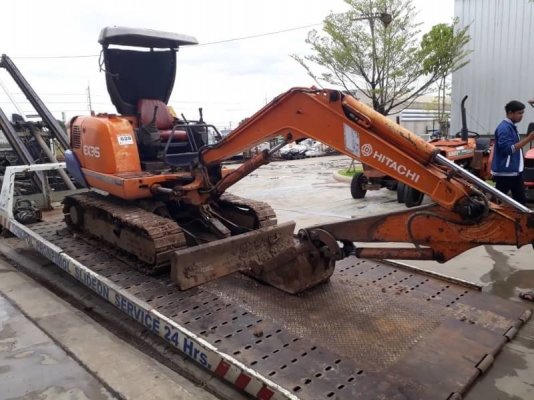 HITACHI 35
