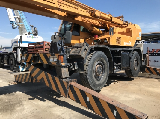 TADANO TR250M-5 ปี 1995 นำเข้าจากญี่ปุ่น รถมาถึงไทยแล้วครับ TADANO TR250M-5 ปี 1995 นำเข้าจากญี่ปุ่น รถมาถึงไทยแล้วครับ
