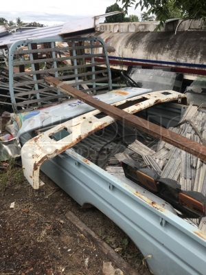 ขายด่วน กะบะ4ล้อ เอฟ ใส่ อีสุการ์ตูน มีซุ้มล้อ สวยไม่มีพุเลย ฝาท้ายครบ ขาย 15000 บาท