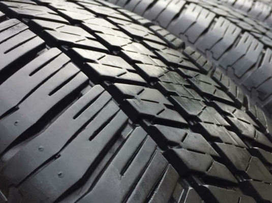 ยาง Bridgestone 265 65 17 ปี17 ดอกเต็ม ไม่มีปะ ใช้ยาว ราคาไม่แพง ยาง Bridgestone 265 65 17 ปี17 ดอกเต็ม ไม่มีปะ ใช้ยาว ราคาไม่แพง