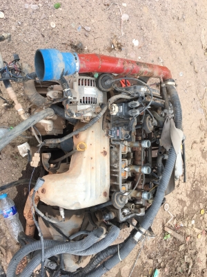 ขายเครื่องพร้อมเกียร์ J ตามสภาพ5500 บาท 081-6278866 089-5498253