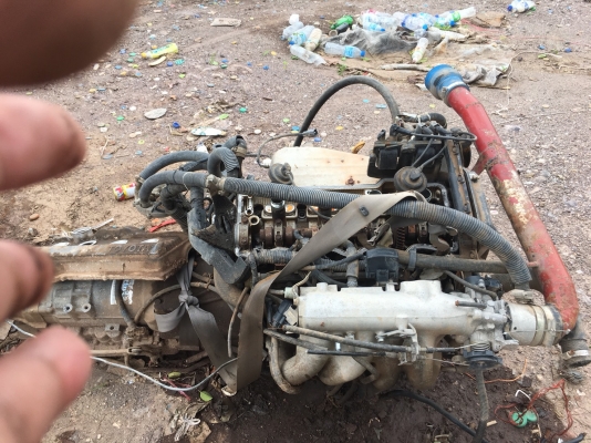 ขายเครื่องพร้อมเกียร์ J ตามสภาพ5500 บาท 081-6278866 089-5498253